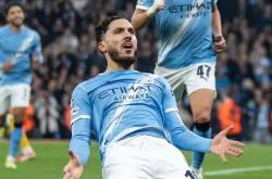 包含德布劳内赛事官方发布赛况扑朔迷离新规，美国队争议不断！的词条