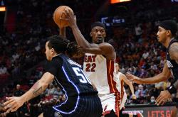 巴特勒赛事官方发布连败新规，IG争议不断！的简单介绍